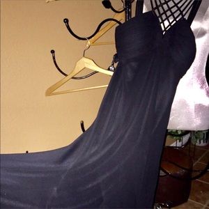 ❤️Beautiful favorite black dress with strap bodice